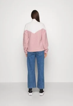 Felpa In PileOff-White/Pink Donna Felpe EVO29J00A-A11 7 Felpa In PileOff-White/Pink Donna Felpe EVO29J00A-A11 -Fashion 00eabe1115884e3c9dee706dbe6ed40b