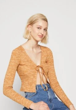 Even&Odd Maglietta A Manica LungaOrange Donna T-shirt E Top EV421D24T-H11 -Fashion 01bc6da12ae24e639913b5933465e174