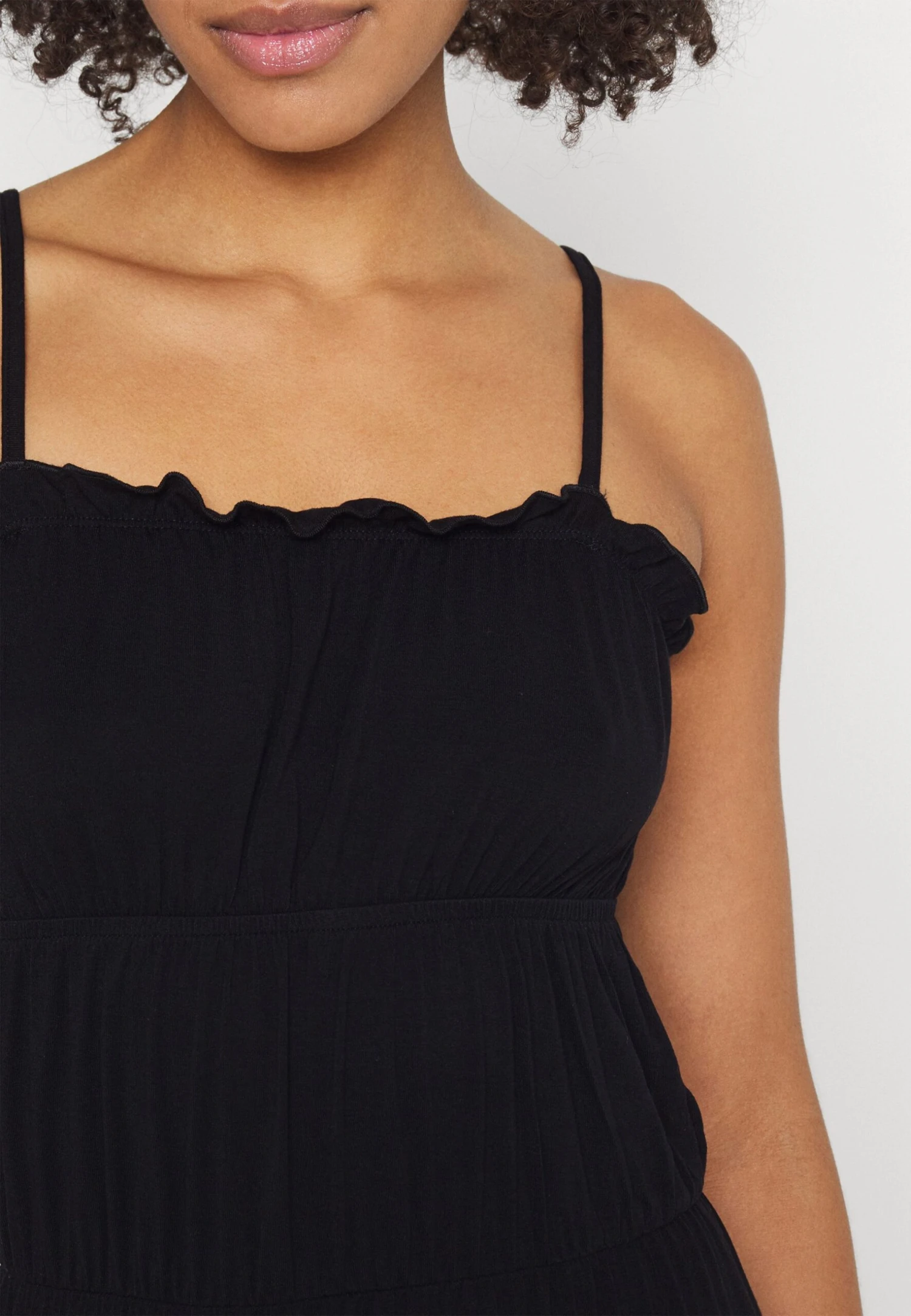 Even&Odd Maxi Dress Tiered Skirt- Vestito Lungo - Black 6 Even&Odd Maxi Dress Tiered Skirt- Vestito Lungo - Black - immagine 6