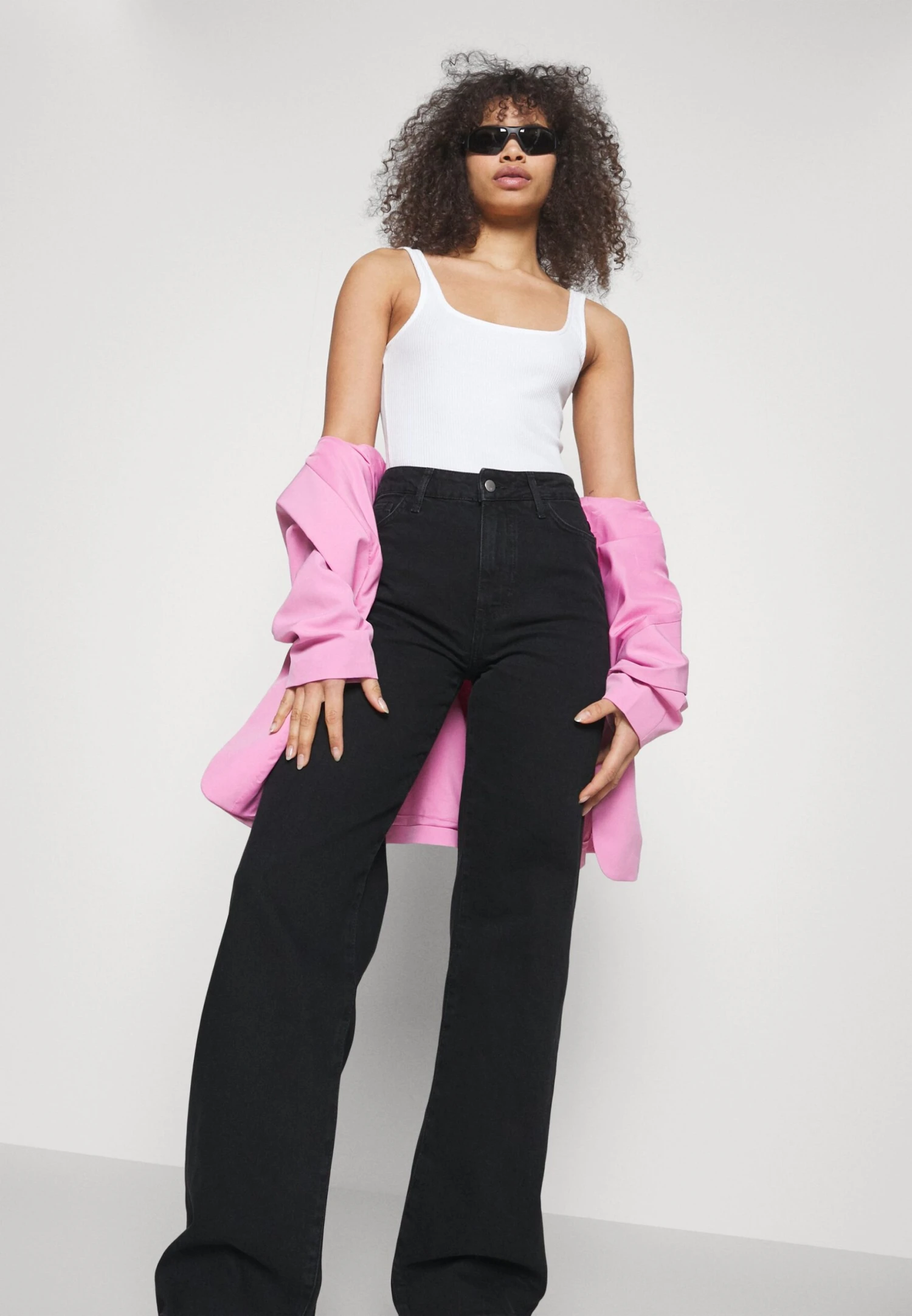 Jeans BaggyBlack Denim Donna Jeans EVI21N008-Q11 4 Jeans BaggyBlack Denim Donna Jeans EVI21N008-Q11 - immagine 4