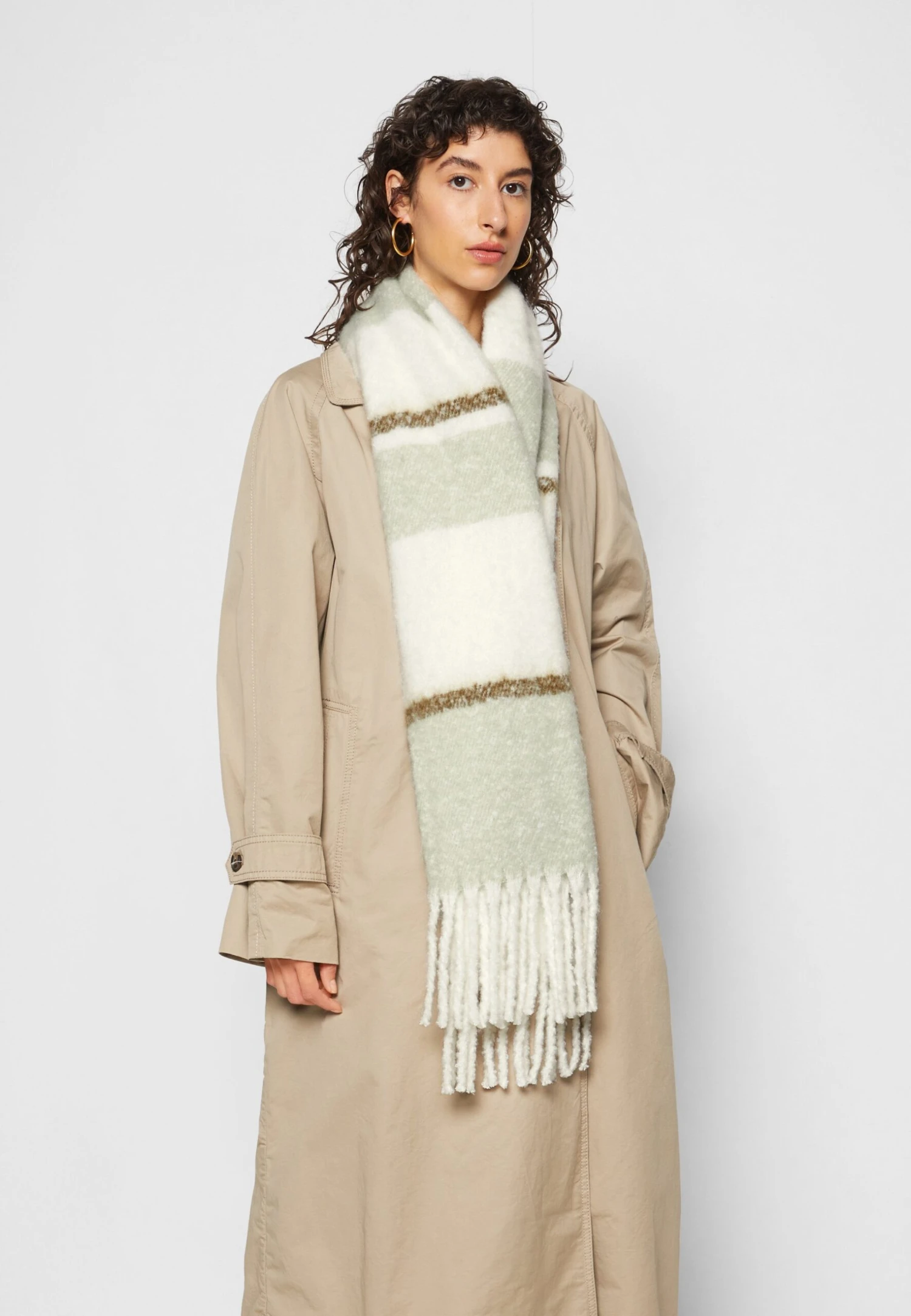 Even&Odd Sciarpa - Green/White 3 Even&Odd Sciarpa - Green/White - immagine 3