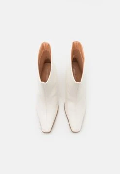 Even&Odd StivalettiWhite Donna Stivaletti EV411N0J3-A11 -Fashion 05bb962895b34a578fbf3ab6327060df