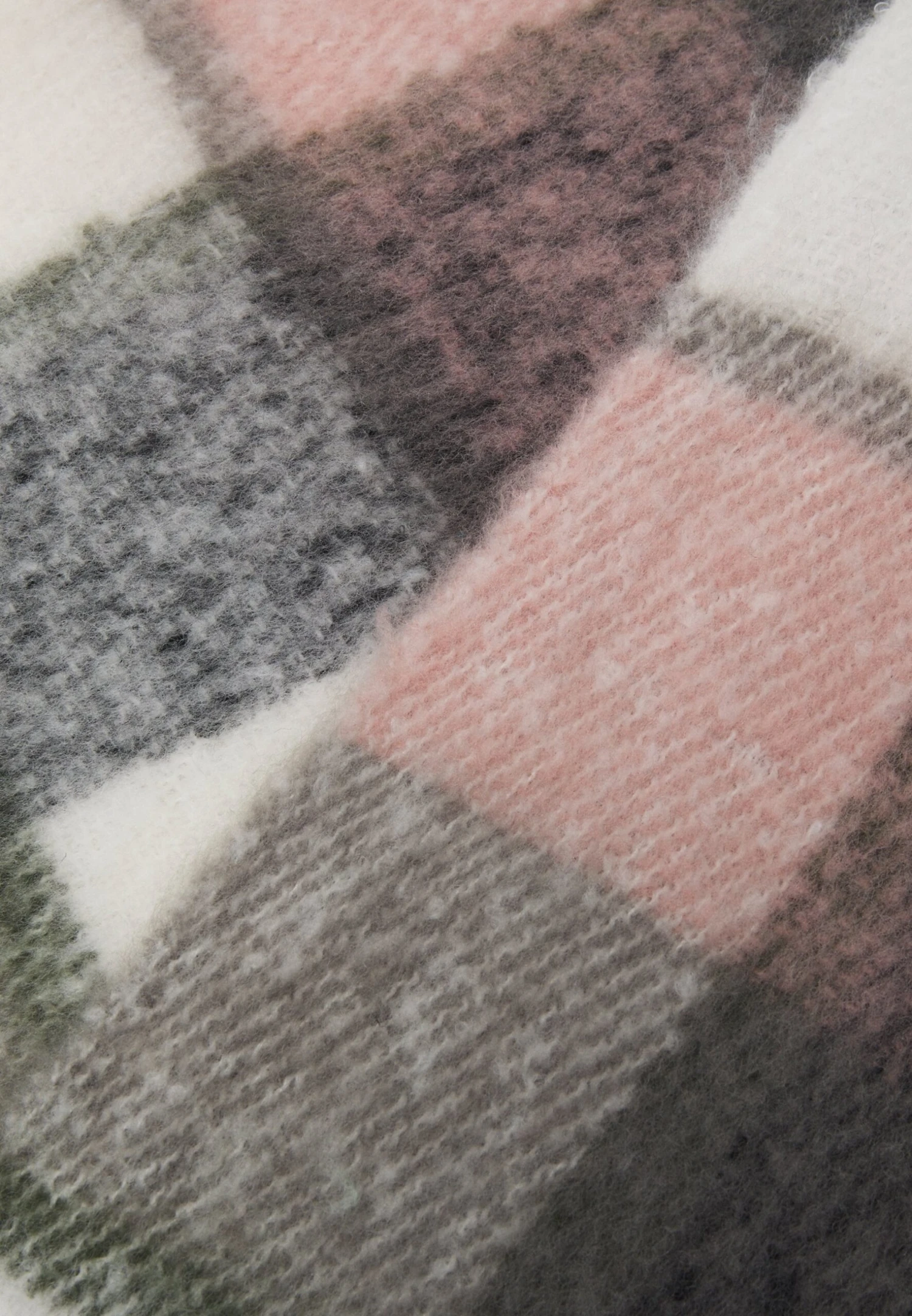 Even&Odd SciarpaBlack/White Donna Sciarpe EV451G0A3-Q11 2 Even&Odd SciarpaBlack/White Donna Sciarpe EV451G0A3-Q11 - immagine 2