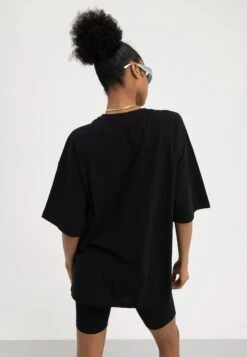 Even&Odd T-Shirt Con StampaBlack Donna T-shirt E Top EV421D23Z-Q11 -Fashion 0f128cfba89e4ea98e1ca79146a8e298