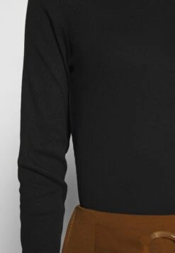 Even&Odd 2 PackMaglietta A Manica LungaBlack/White Donna T-shirt E Top EV421D1I5-Q11 -Fashion 17a08287af3140a89656dc18682237f1