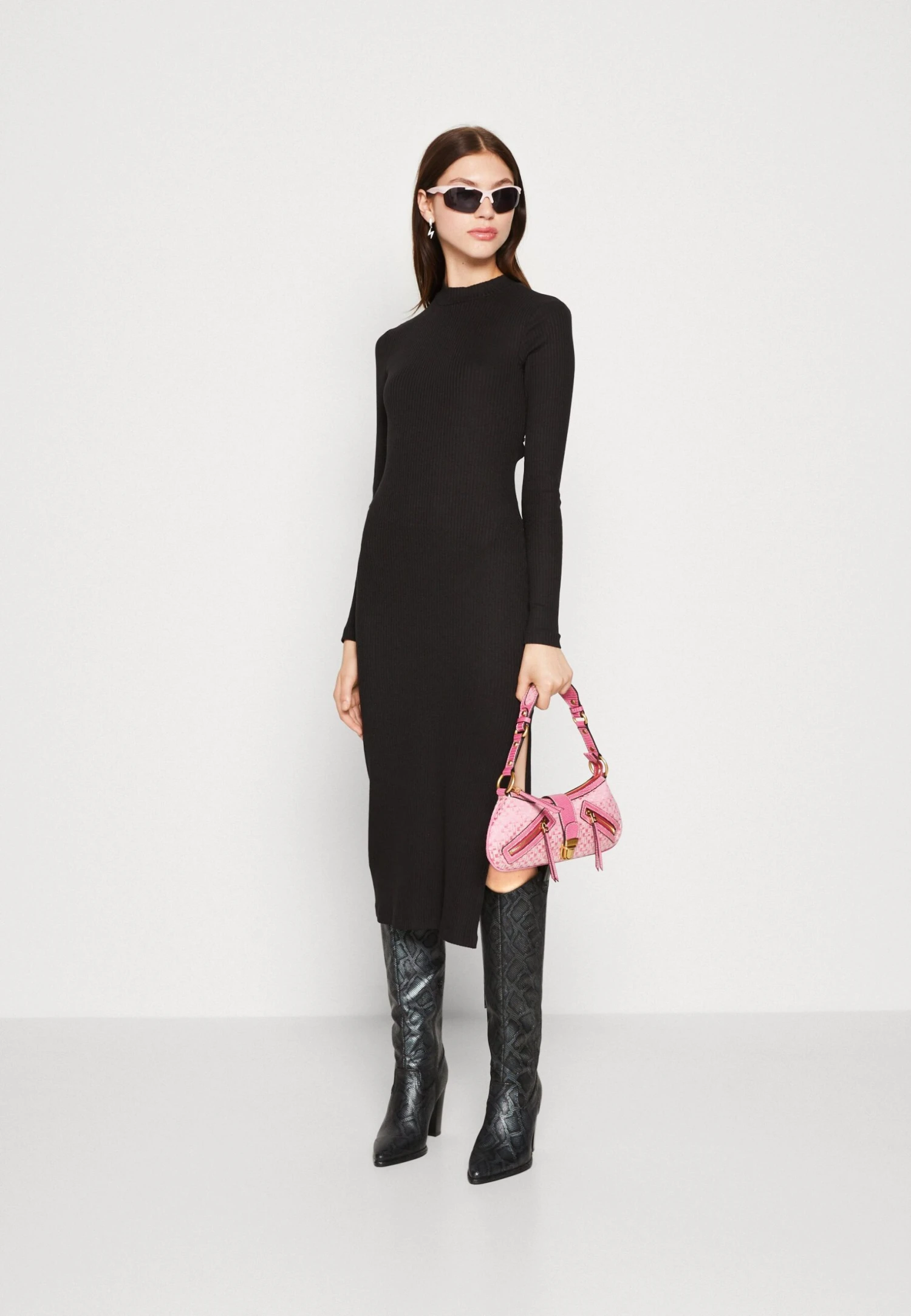 Even&Odd TubinoBlack Donna Vestiti EV421C1E2-Q11 2 Even&Odd TubinoBlack Donna Vestiti EV421C1E2-Q11 - immagine 2