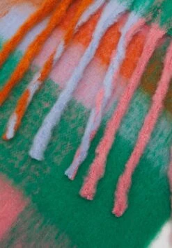 Even&Odd SciarpaGreen/Pink/Orange Donna Sciarpe EV451G0A2-M11 5 Even&Odd SciarpaGreen/Pink/Orange Donna Sciarpe EV451G0A2-M11 -Fashion 1e5a5a569ea04db5ae9b057b4010f399