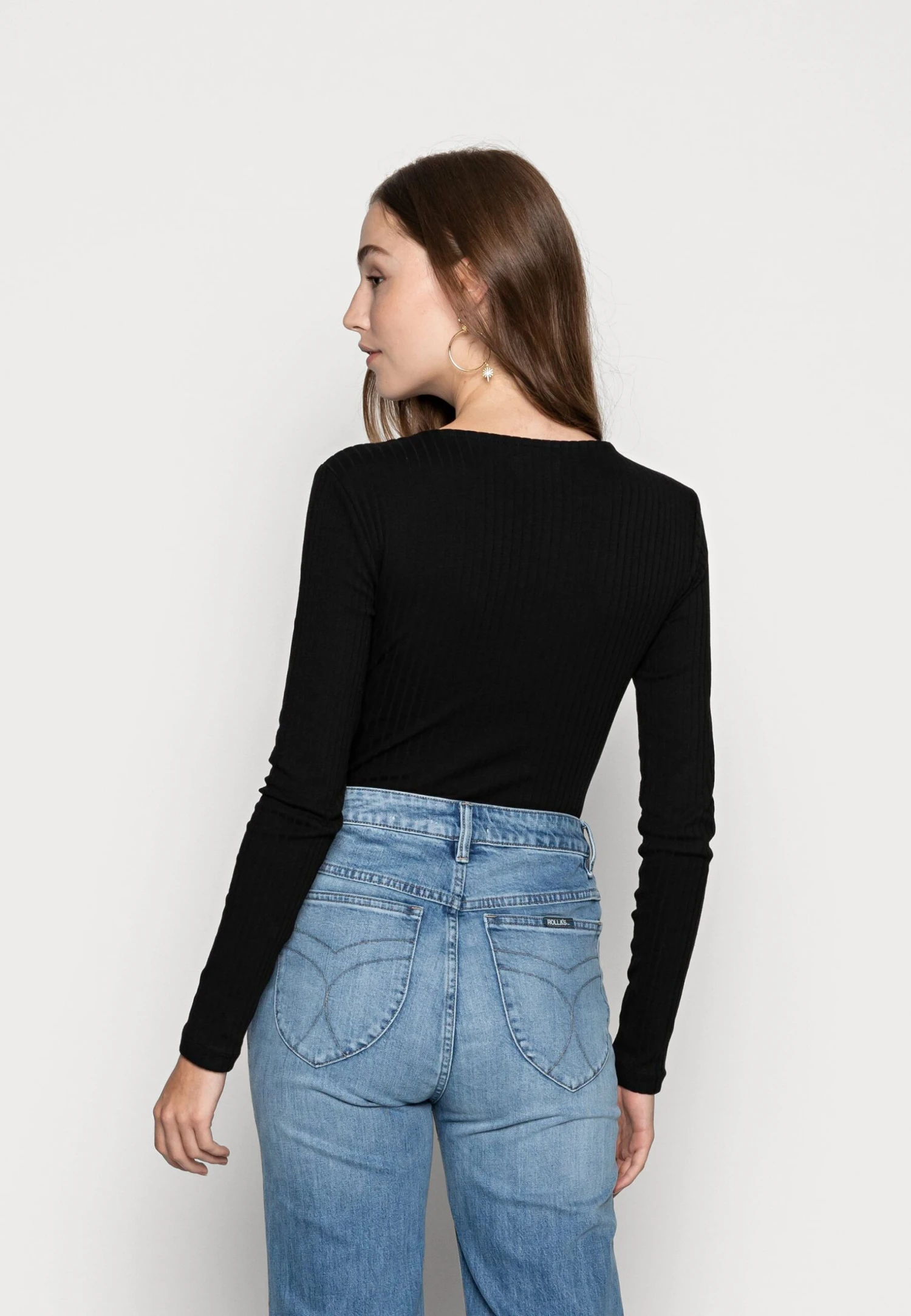 Even&Odd Bodysuit BasicMaglietta A Manica LungaBlack Donna T-shirt E Top EV421D19M-Q11 3 Even&Odd Bodysuit BasicMaglietta A Manica LungaBlack Donna T-shirt E Top EV421D19M-Q11 - immagine 3