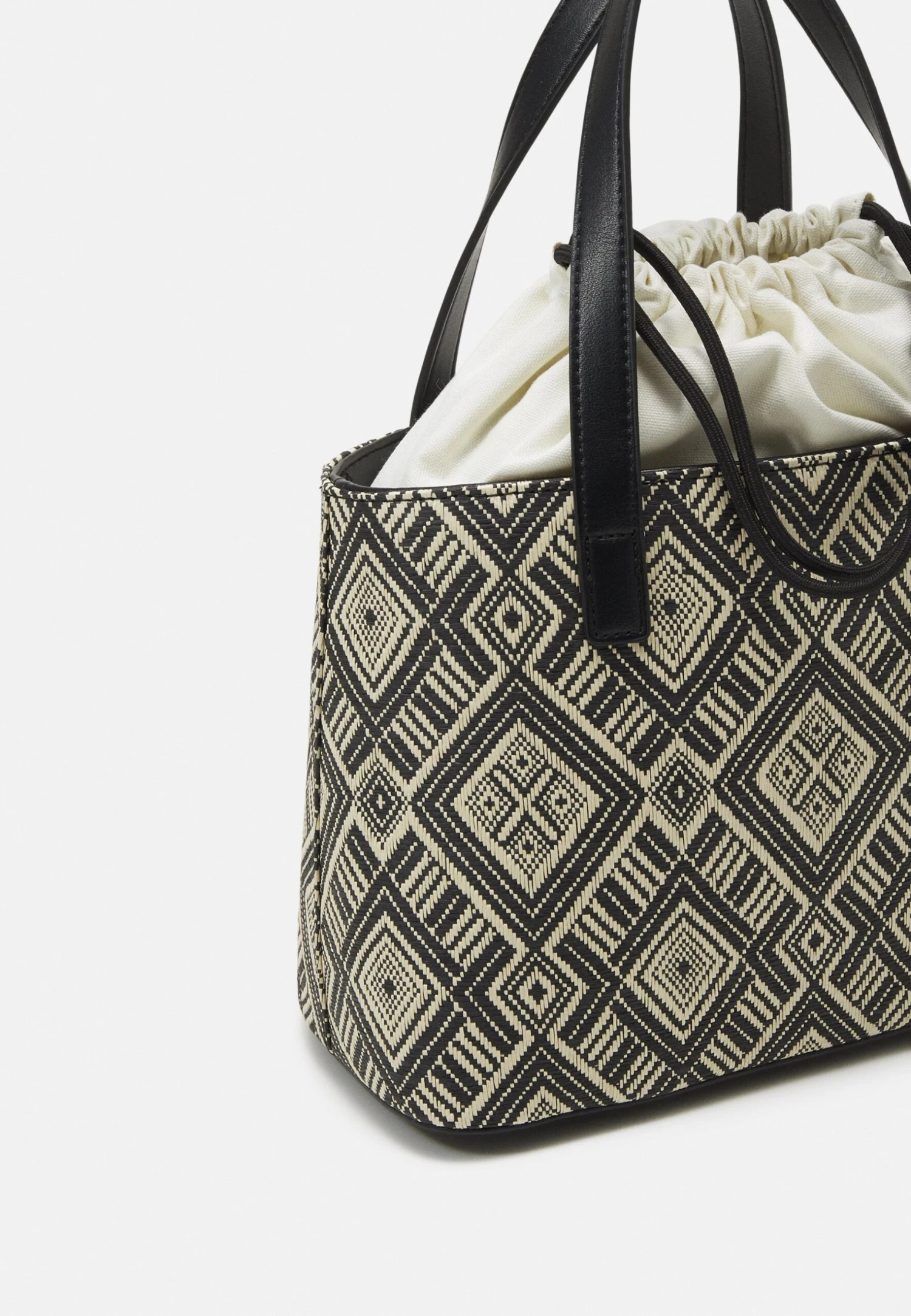 Even&Odd Borsa A ManoBlack Donna Borse EV451H158-Q11 4 Even&Odd Borsa A ManoBlack Donna Borse EV451H158-Q11 - immagine 4