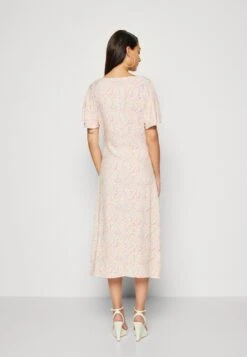 Even&Odd Vestito EstivoLight Yellow Donna Vestiti EV421C1E8-E11 8 Even&Odd Vestito EstivoLight Yellow Donna Vestiti EV421C1E8-E11 -Fashion 2637d71e308d4e9f992765d616394d05