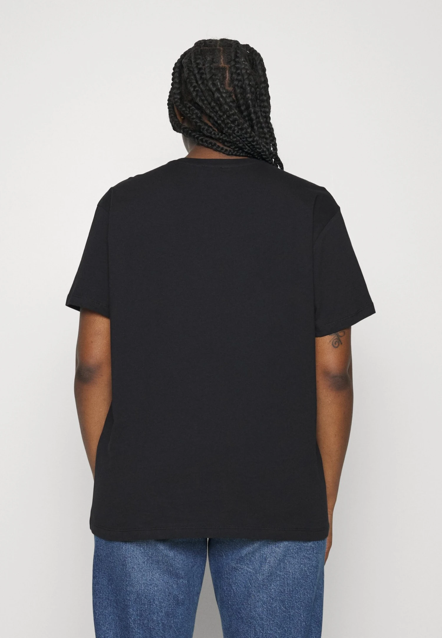 T-Shirt Con StampaBlack Donna T-shirt E Top EVB21D05R-Q11 3 T-Shirt Con StampaBlack Donna T-shirt E Top EVB21D05R-Q11 - immagine 3