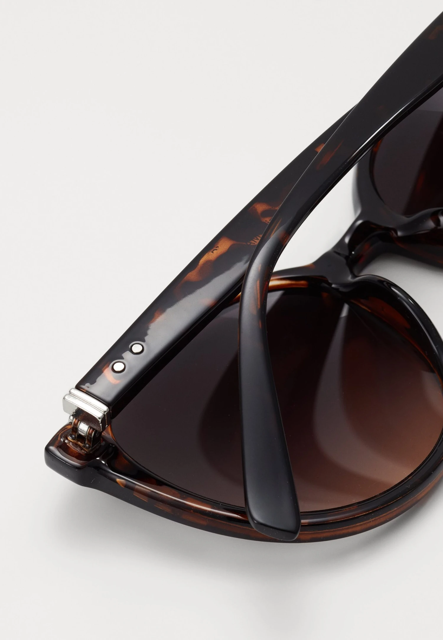 Even&Odd Occhiali Da SoleBrown Donna Occhiali Da Sole EV451K02B-O11 2 Even&Odd Occhiali Da SoleBrown Donna Occhiali Da Sole EV451K02B-O11 - immagine 2