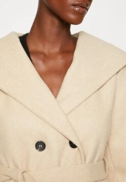 Cappotto CortoBeige Donna Cappotti EVI21U003-B11 -Fashion 35284fe501a243858f0a37d92dd4cf95