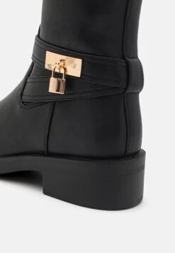 Even&Odd Stivali AltiBlack Donna Stivali EV411A0XN-Q11 -Fashion 35ce6d4c5c874bed88140f91bdaff815