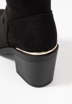 Stivali Sopra Il GinocchioBlack Donna Stivali EVC11A00D-Q11 -Fashion 37f3ee727f65499c8abe2eb869992e5a