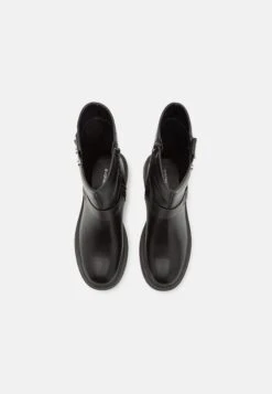 Stivaletti Con PlateauBlack Donna Stivaletti EVC11N02N-Q11 9 Stivaletti Con PlateauBlack Donna Stivaletti EVC11N02N-Q11 -Fashion 38f1ae2572d4420d8a99795b329ed3be