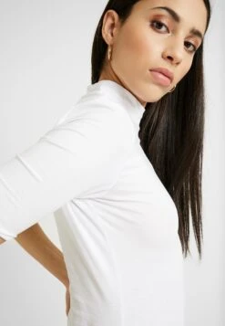 2PackT-Shirt BasicWhite/Black Donna T-shirt E Top EVI21D005-A11 -Fashion 3d601e1802a640b8b7d5780628ed8591