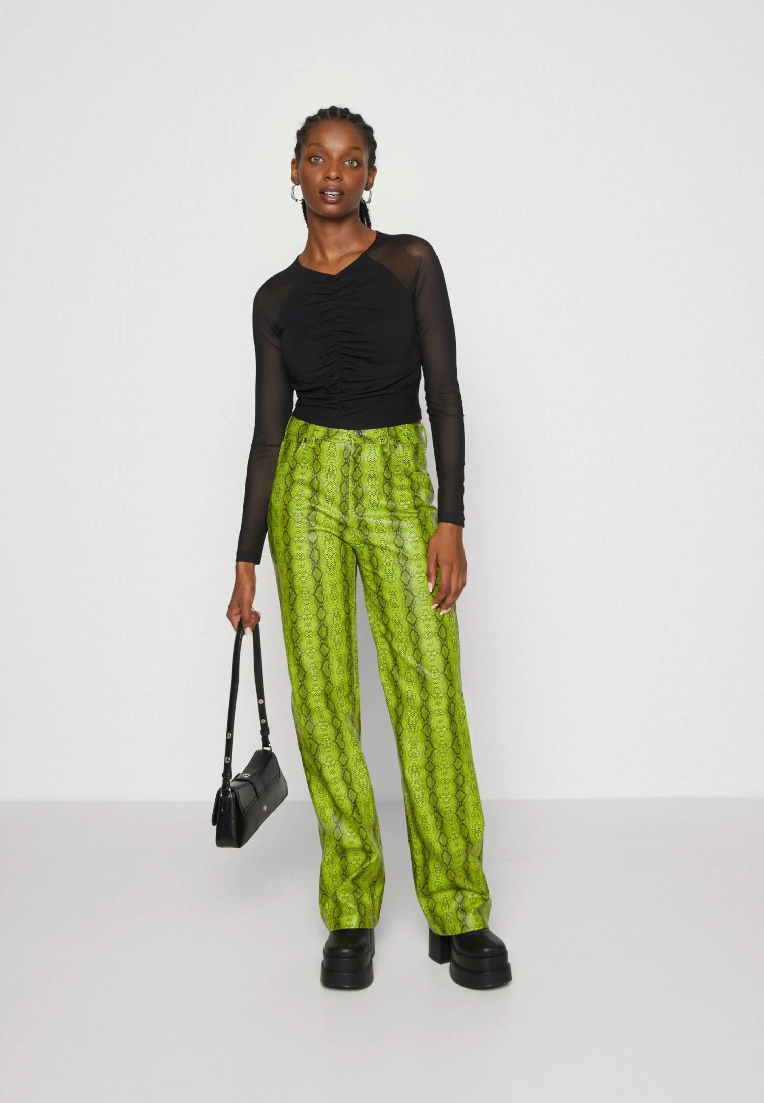 Even&Odd Maglietta A Manica LungaBlack Donna T-shirt E Top EV421D26T-Q11 2 Even&Odd Maglietta A Manica LungaBlack Donna T-shirt E Top EV421D26T-Q11 - immagine 2