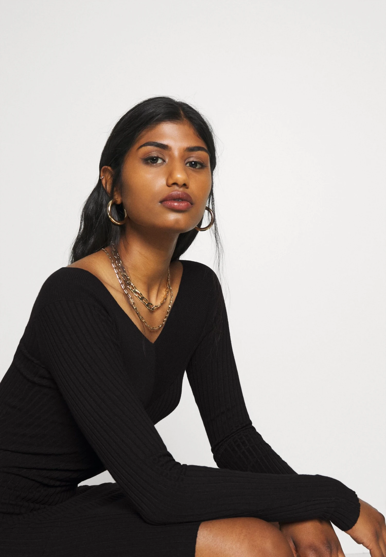 V Ausschnitt Ripp Mini Bodycon StrickkleidTubinoBlack Donna Vestiti EVF21C01P-Q11 4 V Ausschnitt Ripp Mini Bodycon StrickkleidTubinoBlack Donna Vestiti EVF21C01P-Q11 - immagine 4