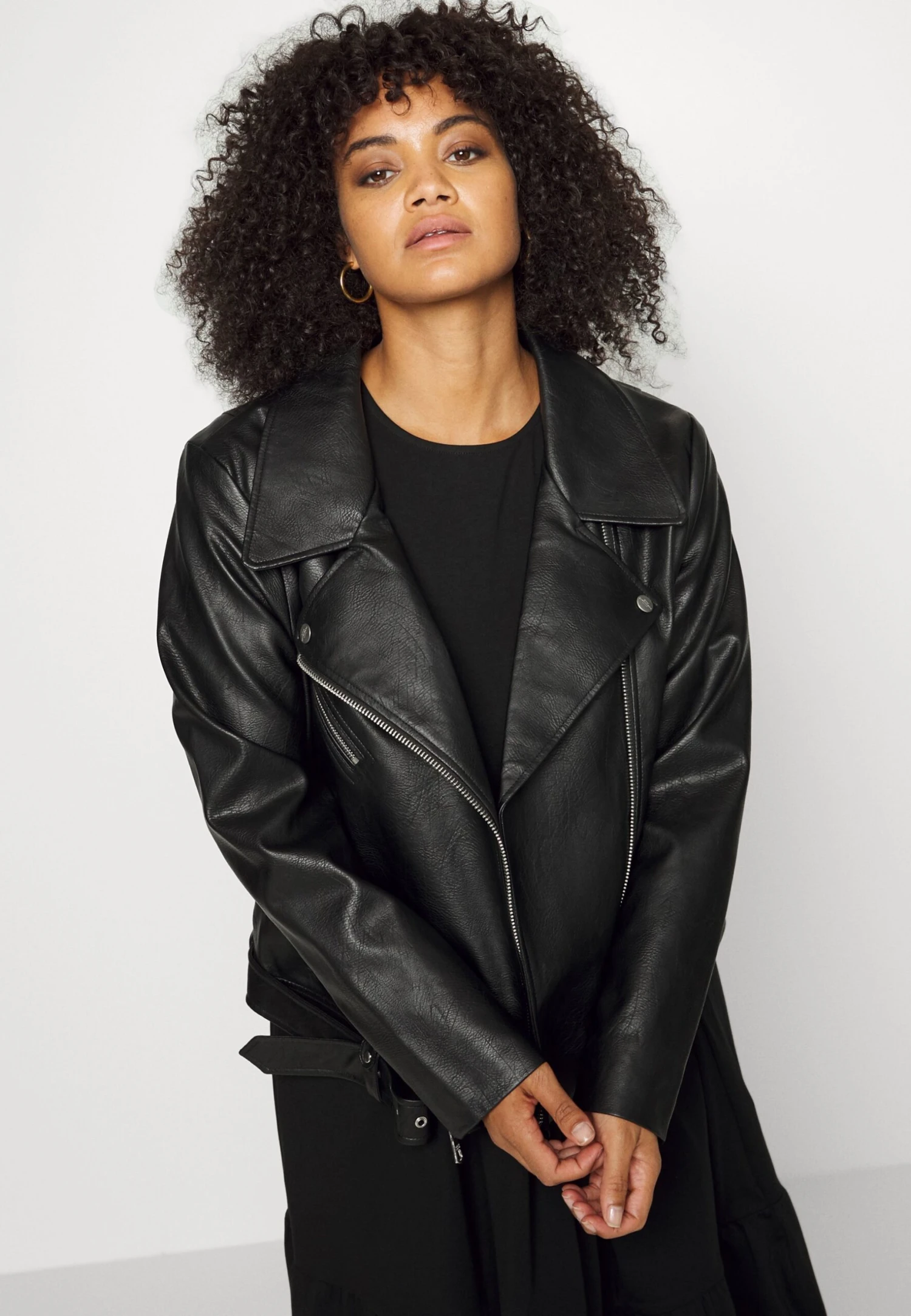 Vestito Di MaglinaBlack Donna Vestiti EVB21C035-Q11 4 Vestito Di MaglinaBlack Donna Vestiti EVB21C035-Q11 - immagine 4