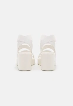 Sandali Con PlateauWhite Donna Sandali EVC11A01L-A11 -Fashion 420e48c7336645448808a00eda90d697