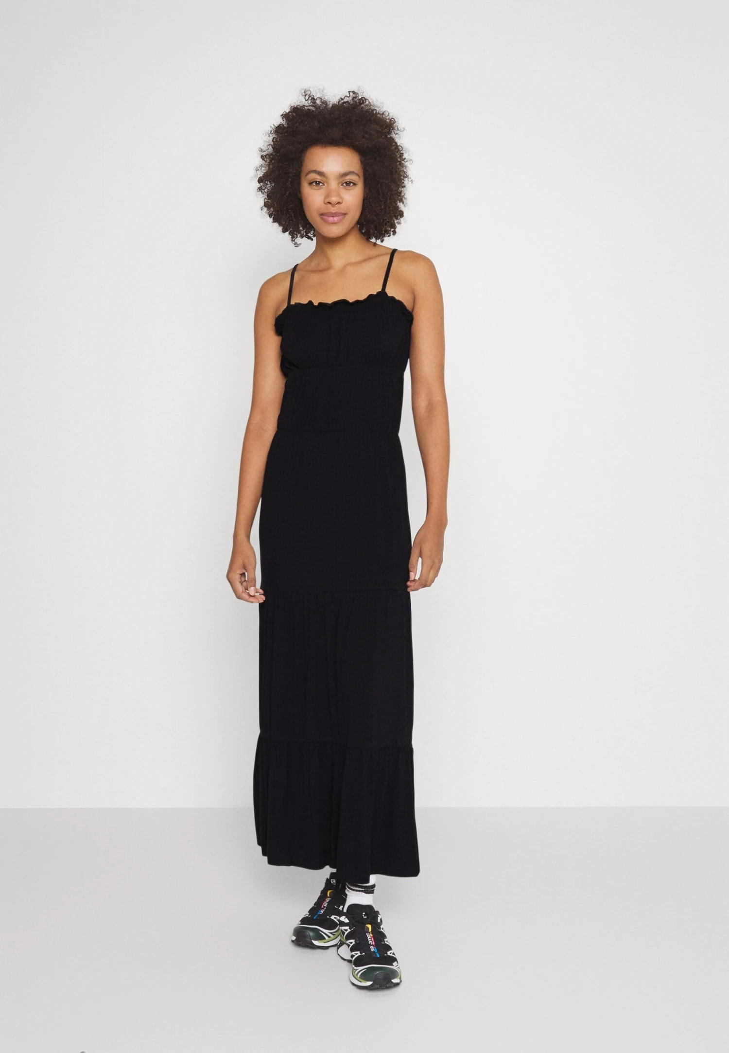 Even&Odd Maxi Dress Tiered Skirt- Vestito Lungo - Black 1 Even&Odd Maxi Dress Tiered Skirt- Vestito Lungo - Black
