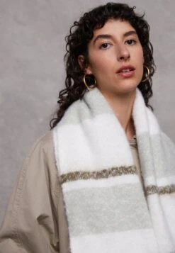 Even&Odd Sciarpa - Green/White 10 Even&Odd Sciarpa - Green/White -Fashion 54b1729ff4bc475fb28c426347b14781