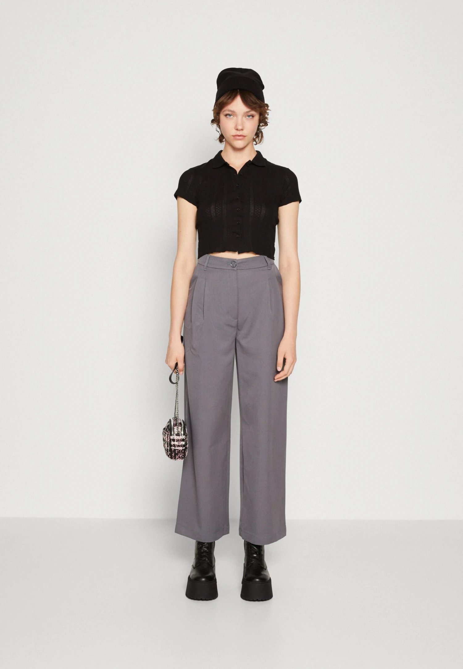 Even&Odd CamiciaBlack Donna Camicie E Bluse EV421D24H-Q11 2 Even&Odd CamiciaBlack Donna Camicie E Bluse EV421D24H-Q11 - immagine 2