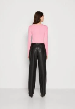 Even&Odd 2 PackMaglietta A Manica LungaLight Pink/Black Donna T-shirt E Top EV421D19Z-J11 -Fashion 55e16374c45f434287995e7c5a921d12