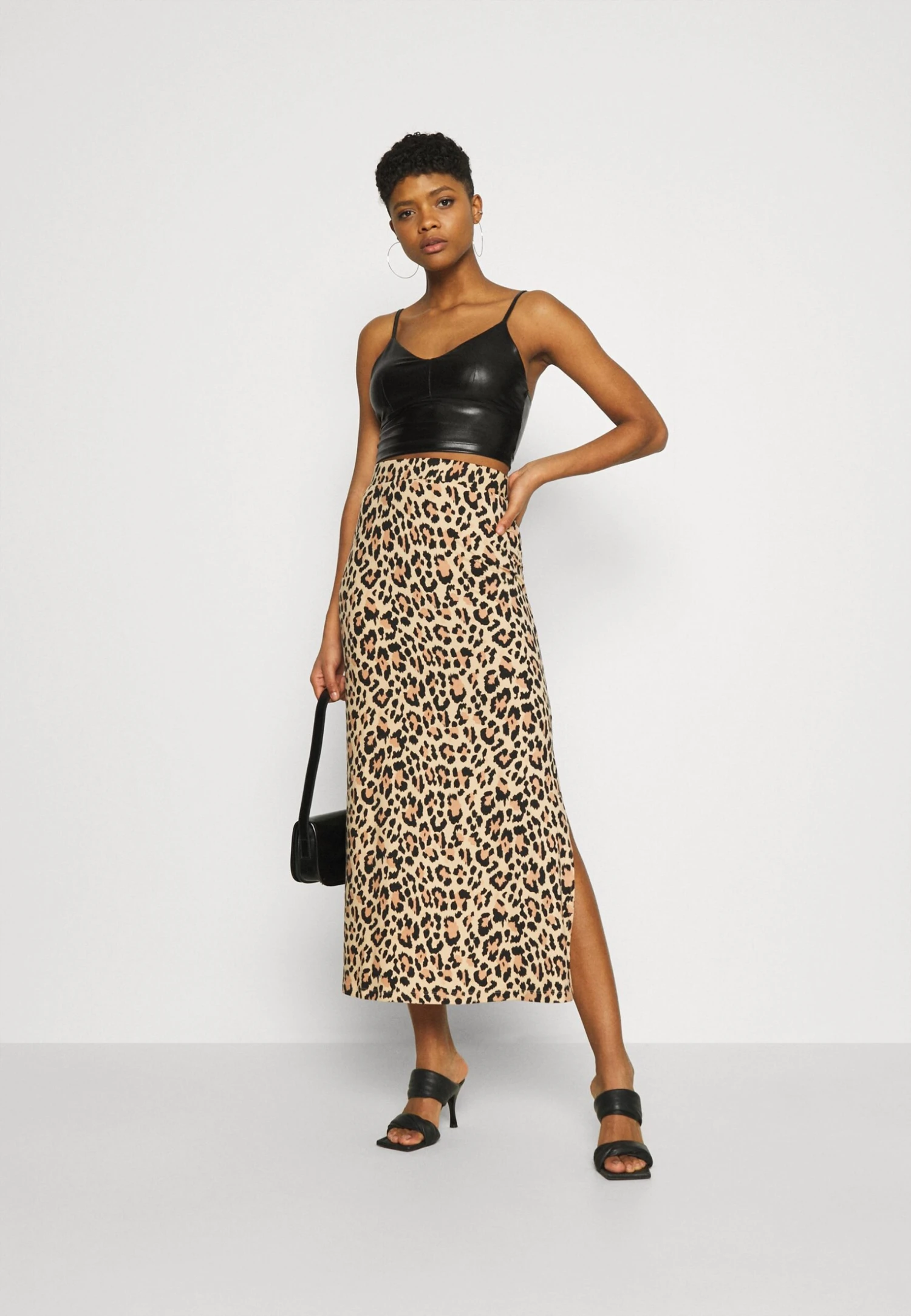 Even&Odd TopBlack Donna T-shirt E Top EV421D1MY-Q11 2 Even&Odd TopBlack Donna T-shirt E Top EV421D1MY-Q11 - immagine 2