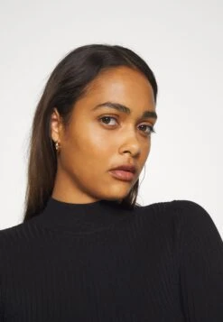 Even&Odd T-Shirt BasicBlack Donna T-shirt E Top EV421I0BA-Q11 -Fashion 5850ab70e94645899f284c4a9bc26029