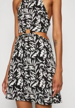 Even&Odd Vestito EstivoBlack White Donna Vestiti EV421C1E9-Q11 11 Even&Odd Vestito EstivoBlack White Donna Vestiti EV421C1E9-Q11 -Fashion 5daaaf48852d406797c8a064e2b6e011