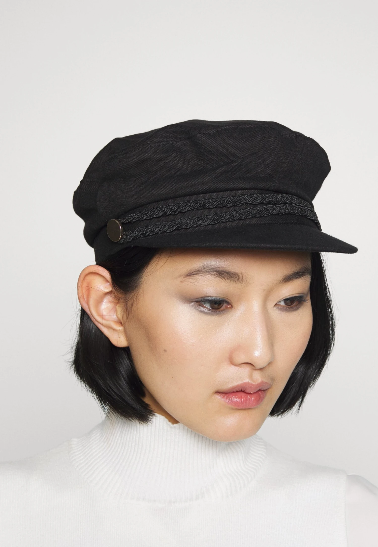 Even&Odd CappelloBlack Donna Cappelli E Foulard EV451B03J-Q11 2 Even&Odd CappelloBlack Donna Cappelli E Foulard EV451B03J-Q11 - immagine 2