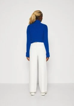 Even&Odd MaglioneBlue Donna Maglieria EV421I0HN-K11 8 Even&Odd MaglioneBlue Donna Maglieria EV421I0HN-K11 -Fashion 6473185f65654e339a2659401bbaa595