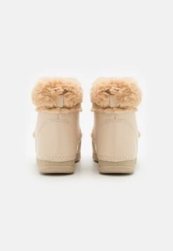 Even&Odd Stivali Da Neve Beige Donna Stivali EV411X01X-B11 -Fashion 657b6ef8fb6940cd9547ae5eace2f920