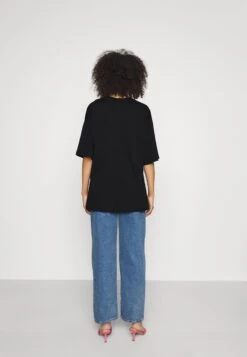 Even&Odd T-Shirt Con StampaBlack Donna T-shirt E Top EV421D1P1-Q11 -Fashion 66db78c25322424d955e1b439e6406e1