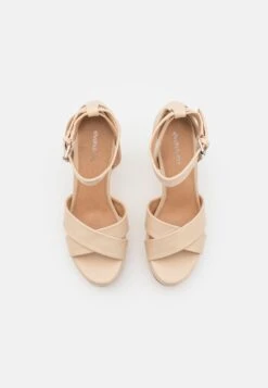 Even&Odd Sandali Con TaccoOff White Donna Sandali EV411A0G2-A11 -Fashion 6731e361b5ee49de81e25d7493438435