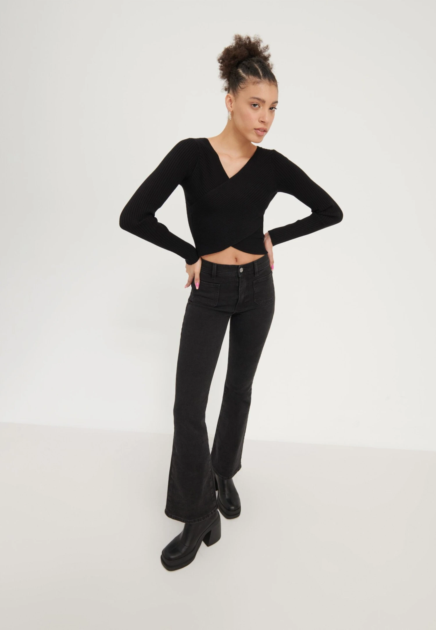 Even&Odd MaglioneBlack Donna Maglieria EV421I0HC-Q11 2 Even&Odd MaglioneBlack Donna Maglieria EV421I0HC-Q11 - immagine 2