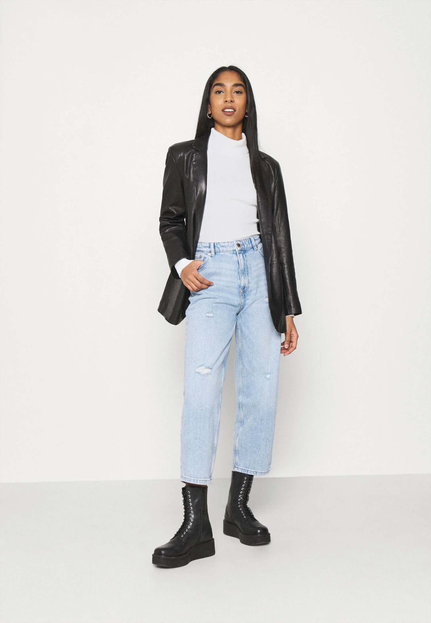 Even&Odd Cropped Turtle Neck 2 PackMaglioneBlack/ White Donna Maglieria EV421I0CW-Q11 1 Even&Odd Cropped Turtle Neck 2 PackMaglioneBlack/ White Donna Maglieria EV421I0CW-Q11