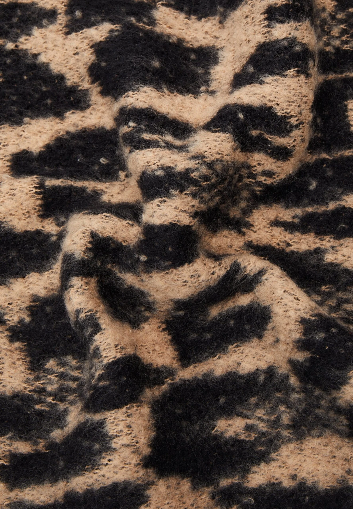 Even&Odd SciarpaCamel/Black Donna Sciarpe EV451G09Y-B11 2 Even&Odd SciarpaCamel/Black Donna Sciarpe EV451G09Y-B11 - immagine 2