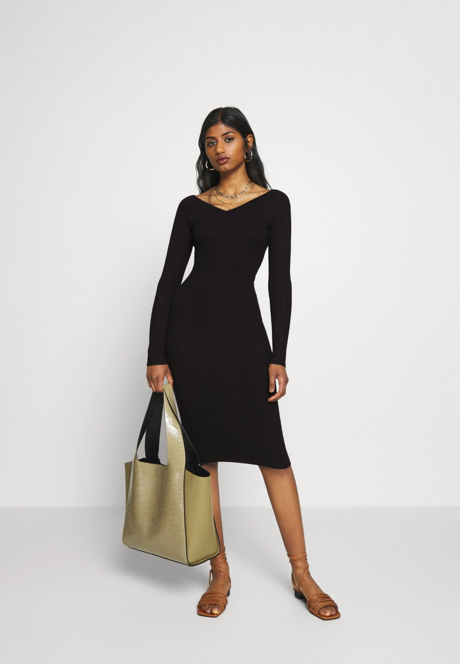 V Ausschnitt Ripp Mini Bodycon StrickkleidTubinoBlack Donna Vestiti EVF21C01P-Q11 2 V Ausschnitt Ripp Mini Bodycon StrickkleidTubinoBlack Donna Vestiti EVF21C01P-Q11 - immagine 2