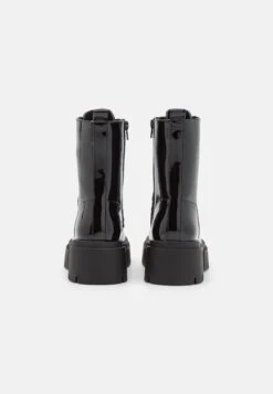 Even&Odd Stivaletti Con PlateauBlack Donna Stivaletti EV411N0IM-Q11 -Fashion 709d92b5f4b0415293a92cf269f73278