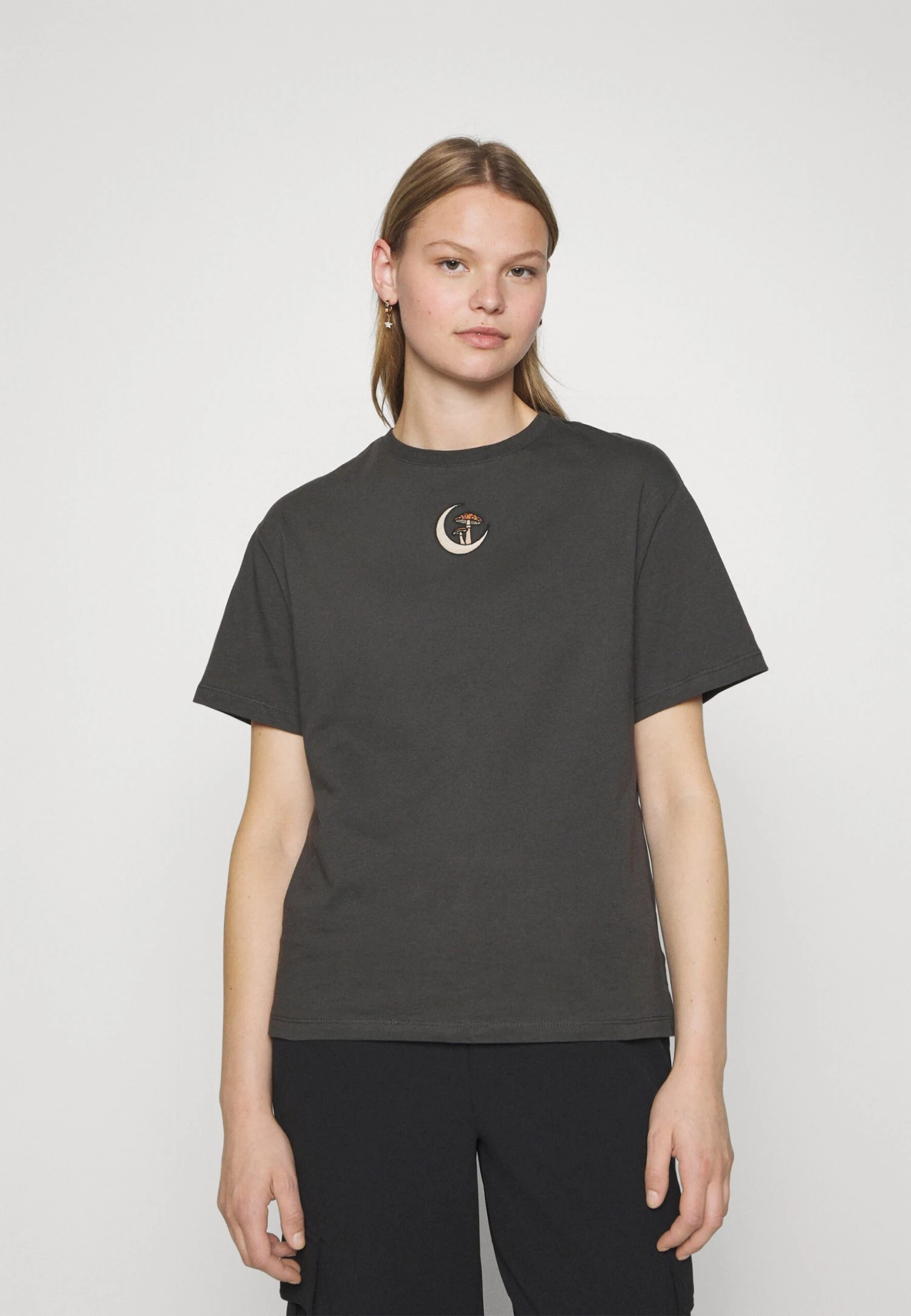 Even&Odd T-Shirt Con StampaBlack Donna T-shirt E Top EV421D26K-Q11 3 Even&Odd T-Shirt Con StampaBlack Donna T-shirt E Top EV421D26K-Q11 - immagine 3