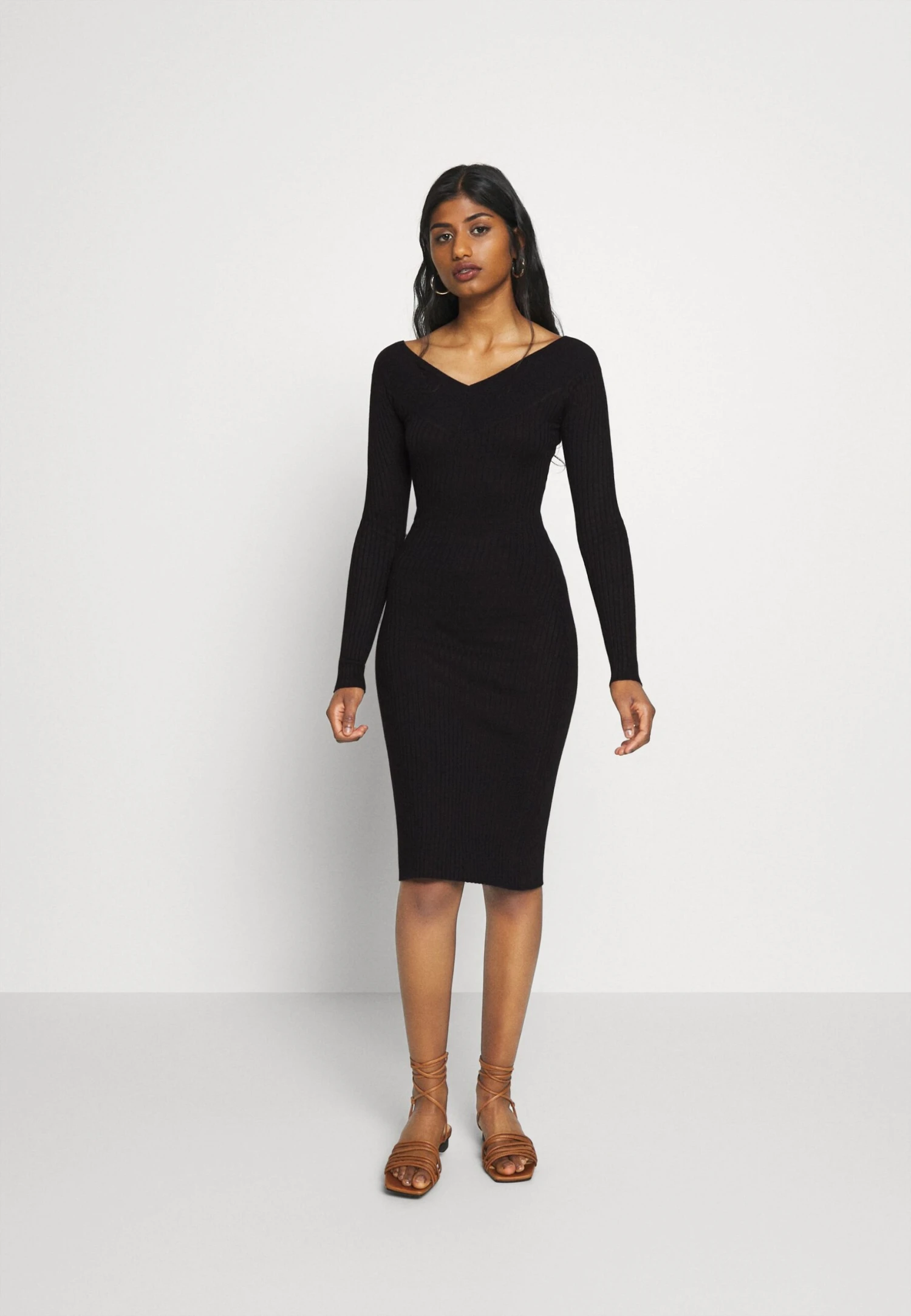 V Ausschnitt Ripp Mini Bodycon StrickkleidTubinoBlack Donna Vestiti EVF21C01P-Q11 1 V Ausschnitt Ripp Mini Bodycon StrickkleidTubinoBlack Donna Vestiti EVF21C01P-Q11