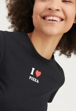 Even&Odd T-Shirt Con StampaBlack Donna T-shirt E Top EV421D25D-Q11 -Fashion 81f73709024d4d55a5a496e9a21b929a