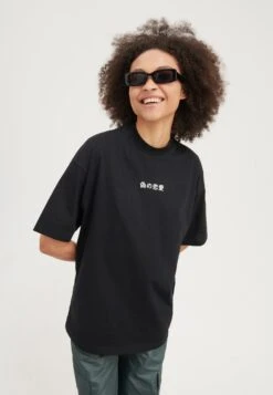 Even&Odd T-Shirt Con StampaBlack Donna T-shirt E Top EV421D25J-Q11 -Fashion 852d6debbdf94e28b662fa6d7236f14e