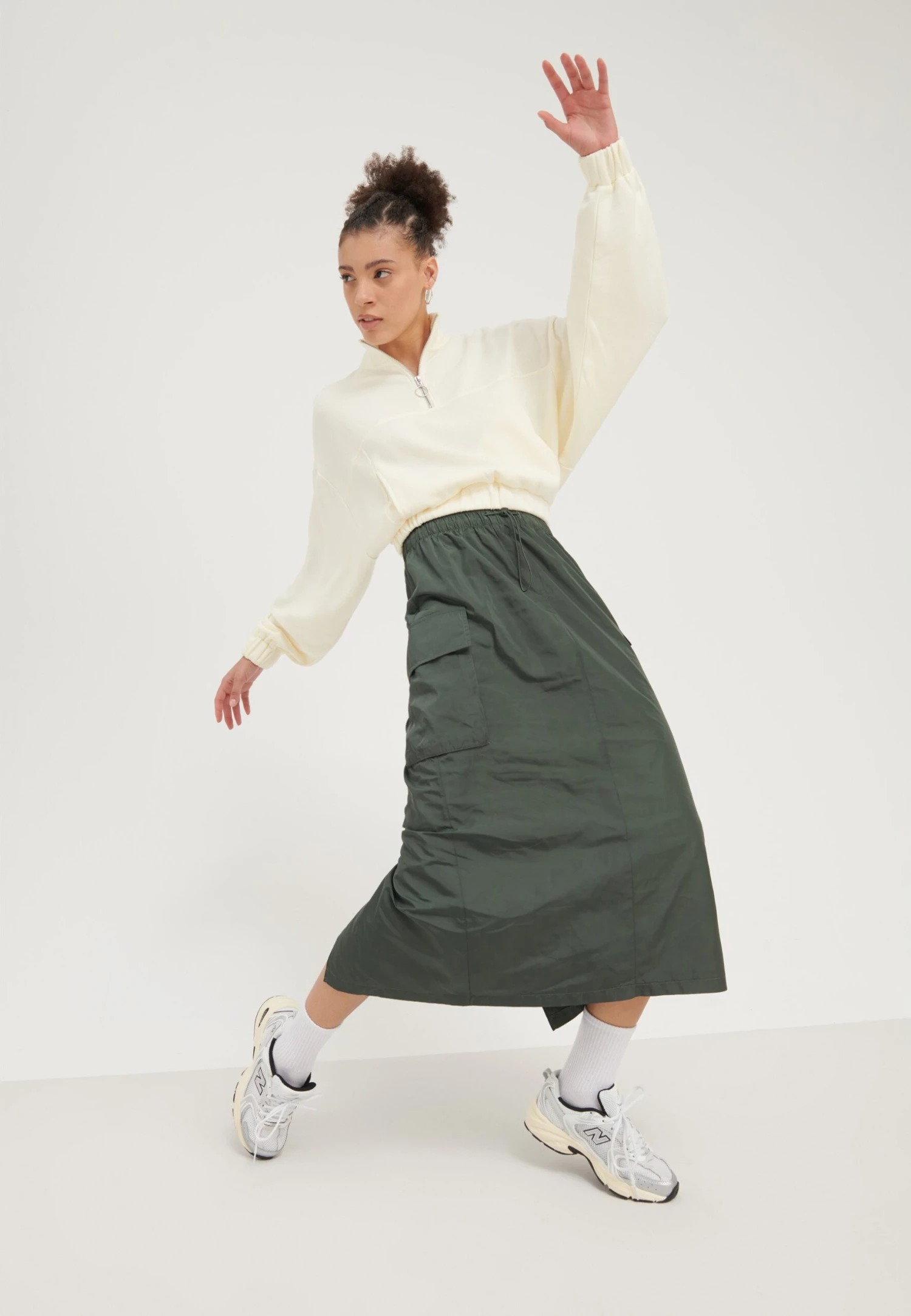 Even&Odd FelpaOff-White Donna Felpe EV421J0DC-A11 2 Even&Odd FelpaOff-White Donna Felpe EV421J0DC-A11 - immagine 2