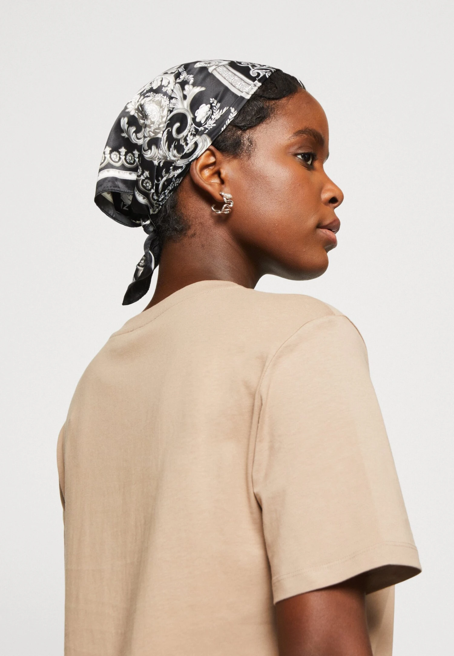 Even&Odd 2 PackVestito Di MaglinaWhite/Taupe Donna Vestiti EV421C11D-A12 5 Even&Odd 2 PackVestito Di MaglinaWhite/Taupe Donna Vestiti EV421C11D-A12 - immagine 5