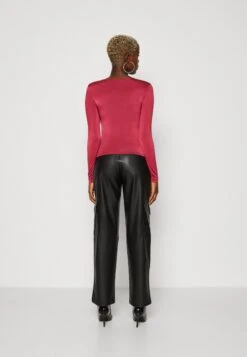 Even&Odd Maglietta A Manica LungaBordeaux Donna T-shirt E Top EV421D27D-G11 8 Even&Odd Maglietta A Manica LungaBordeaux Donna T-shirt E Top EV421D27D-G11 -Fashion 8f7fa02137944720b56e8b7434fca3c6