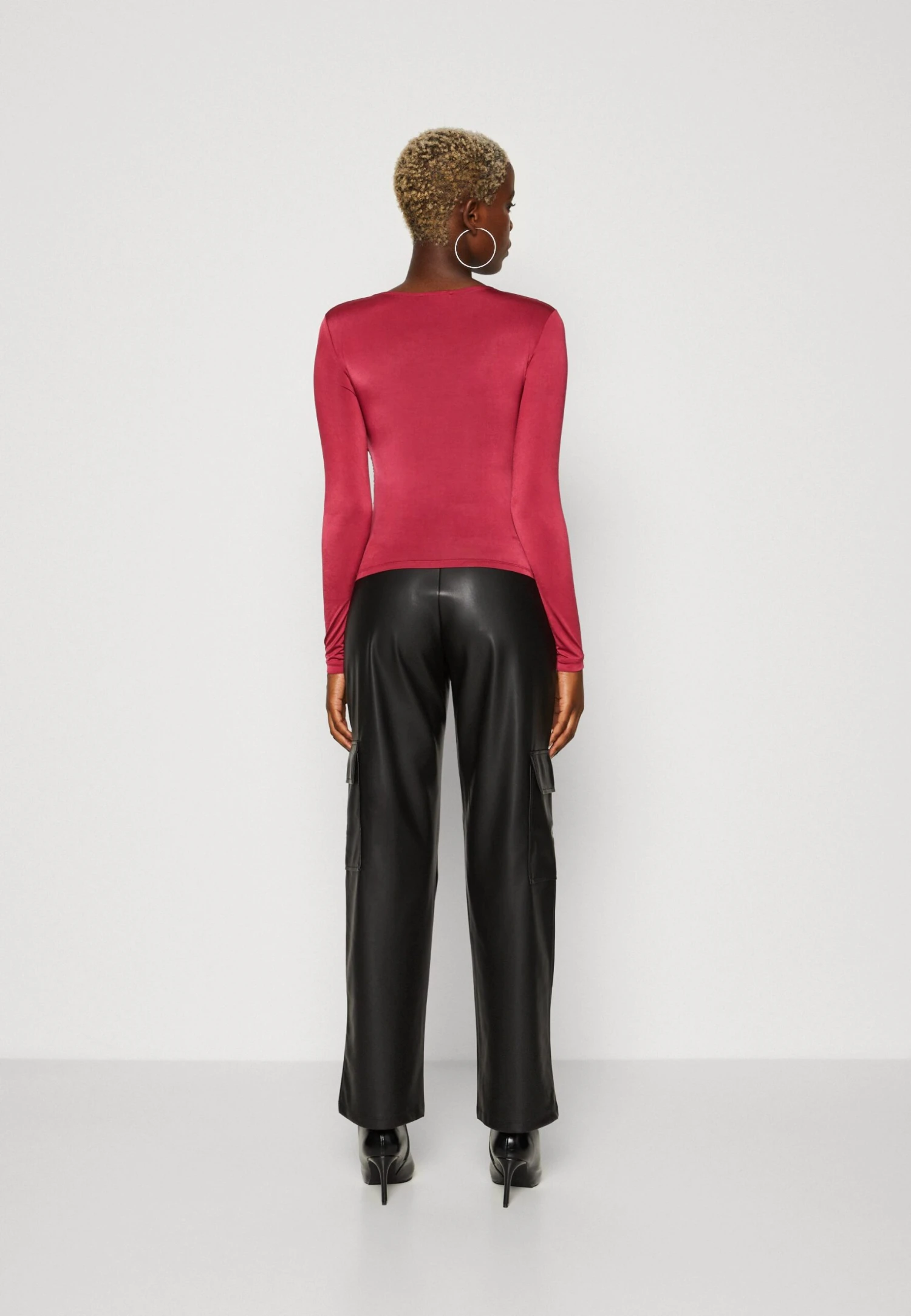 Even&Odd Maglietta A Manica LungaBordeaux Donna T-shirt E Top EV421D27D-G11 3 Even&Odd Maglietta A Manica LungaBordeaux Donna T-shirt E Top EV421D27D-G11 - immagine 3